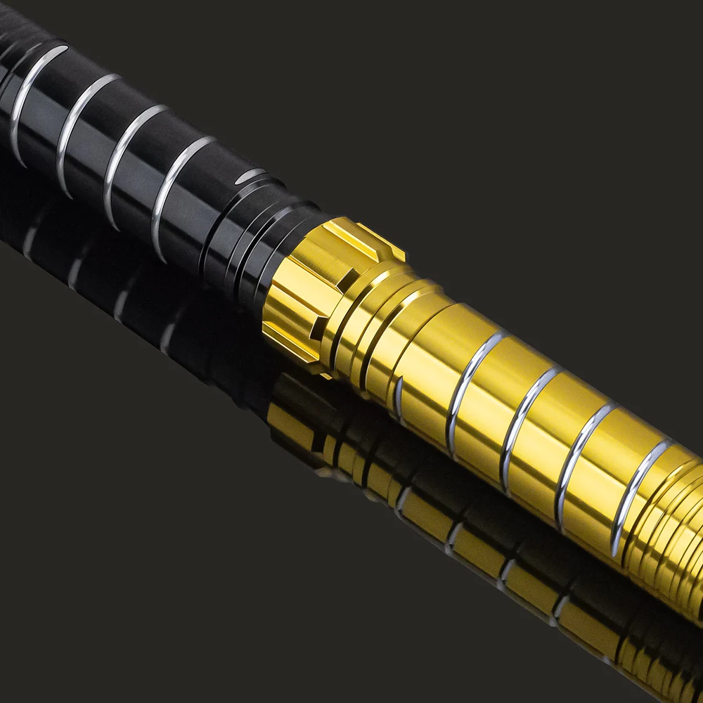 RGB ดาบของเล่นส่องสว่าง 15 สีดาบแสงพร้อมด้ามจับโลหะสั่นสะเทือนพร้อมการตรวจจับแรงโน้มถ่วงและเอฟเฟกต์เสียง, ด้ามจับโลหะ, L