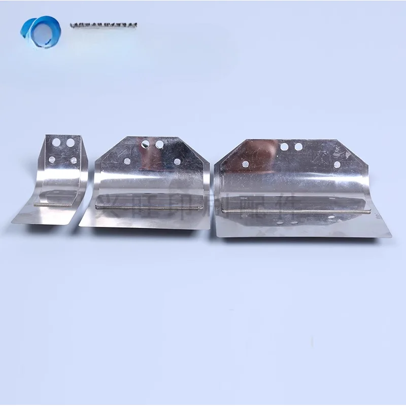 KOMORI 426 および 428 印刷機アクセサリ用 紙押えアセンブリ