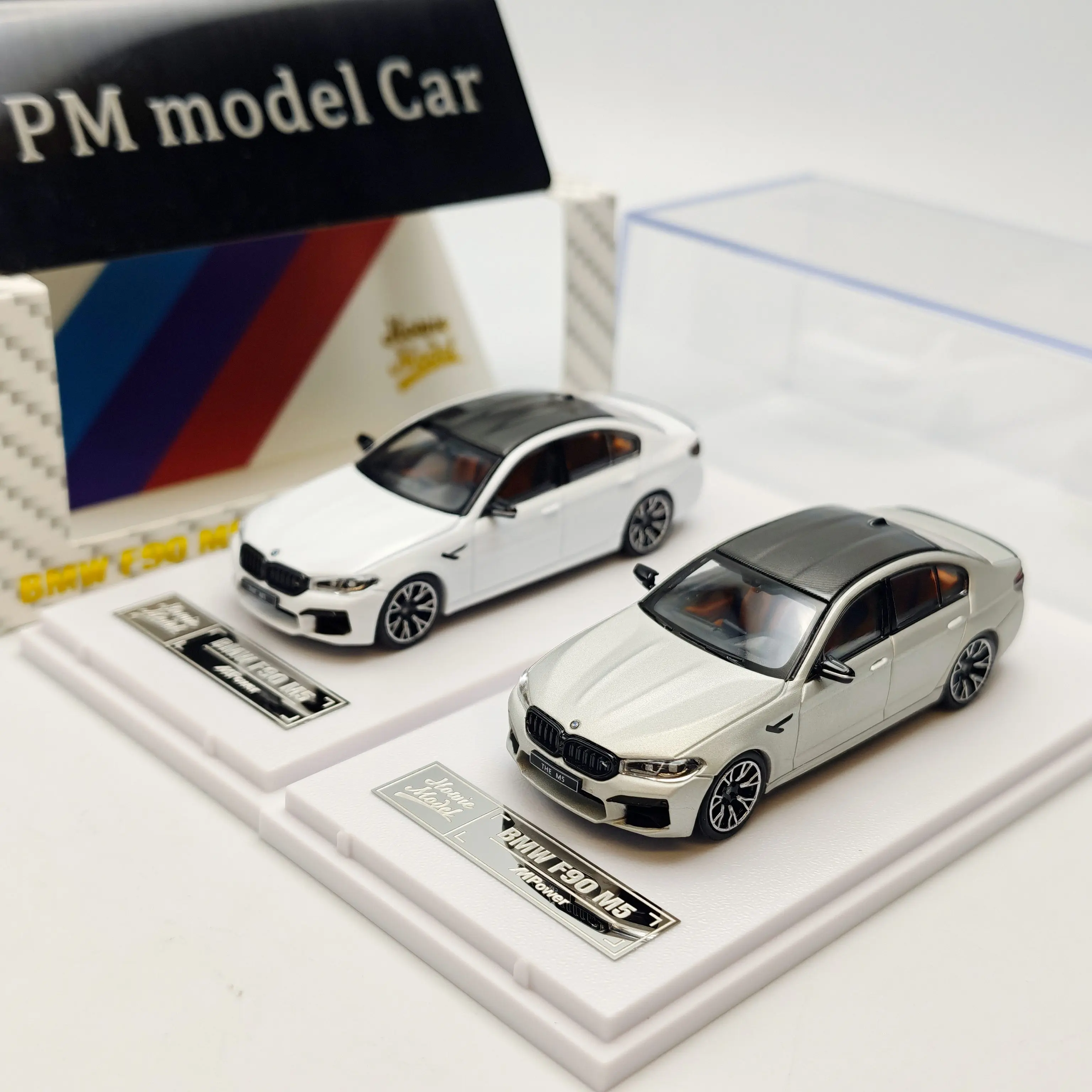 [In Stock] Howie Model HM 1:64 BMW M5 F90 Alloy Diecast Model Car Collectible