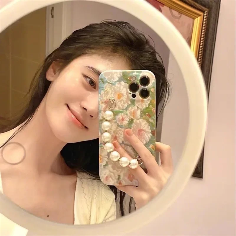 Flower Phone Case with Chain for Iphone14Promax  13/12/11 Phone Case Xr Female Models Iphone 11 Case