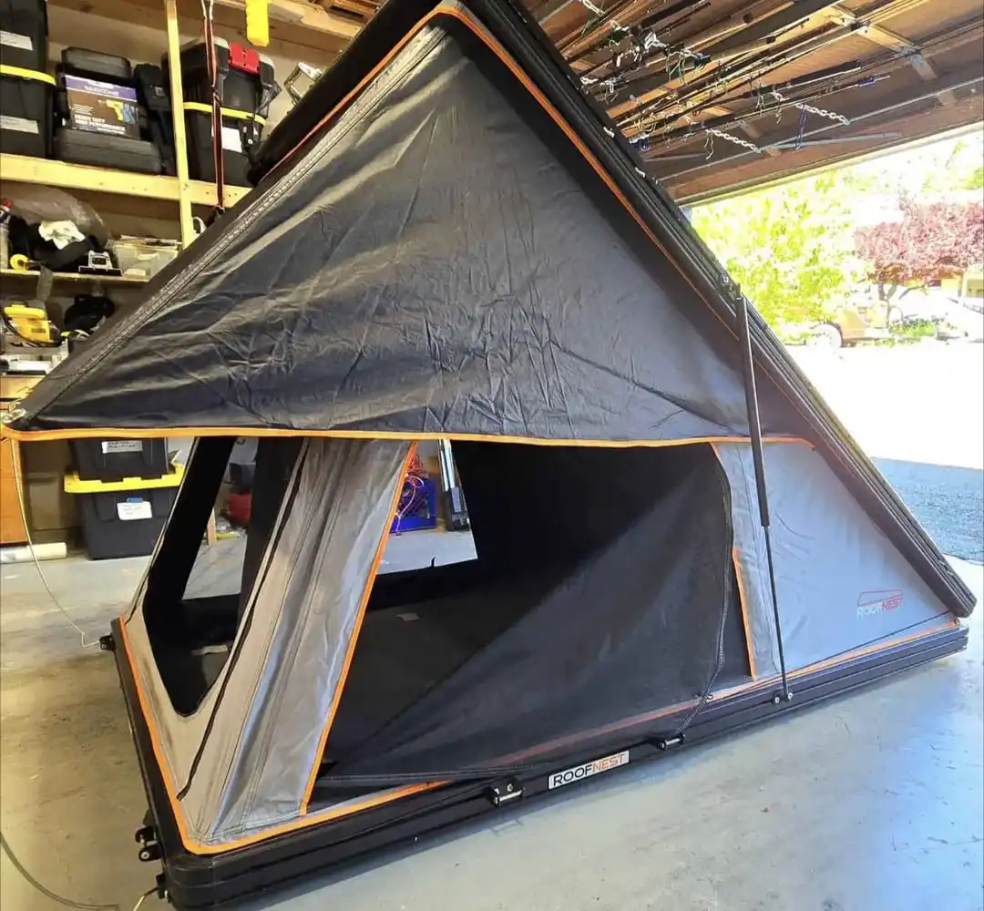 

Super Quality 1-2 Person Hardtop Hardshell Aluminum Roof Top Tent for sale with fast shipping