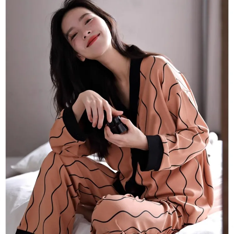 1 Set neuer Damen-Pyjama für Frühling und Herbst, glatter Pyjama, langärmliges Oberteil und lange Hose für Mädchen, leichtes Homewear-Set – Detail 3