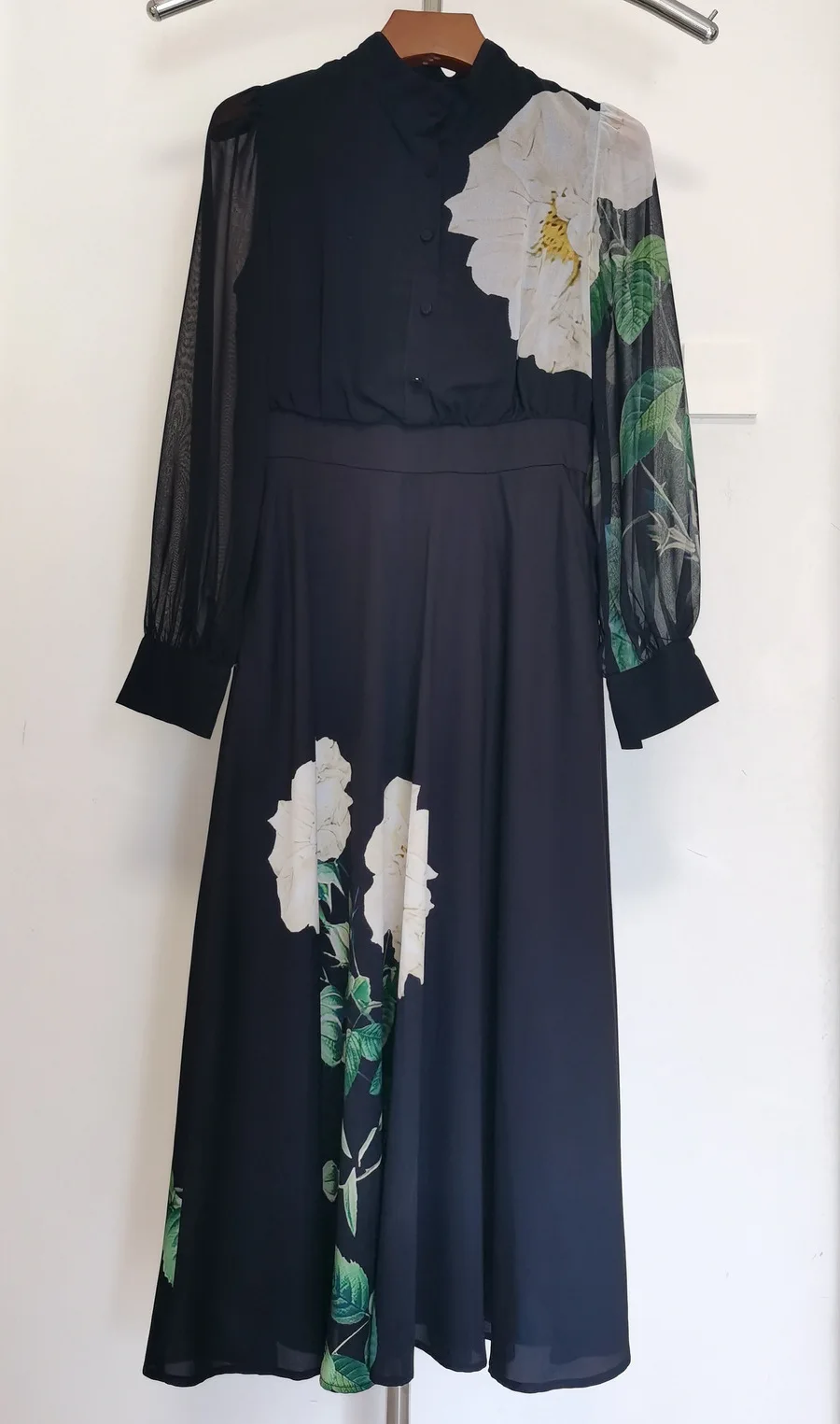 

European and American Women's Clothing 2025 Summer new style Long-sleeved stand-up collar Floral print patchwork pleated dress