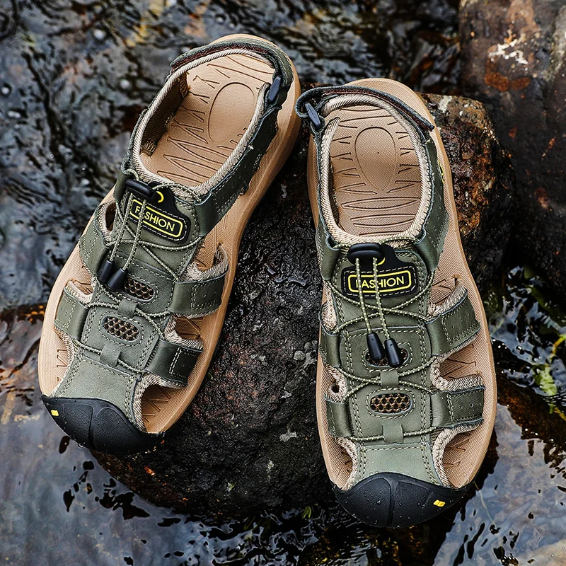 Sandal pria olahraga luar ruangan kulit ukuran besar sepatu runcing untuk pria gaya Retro sandal kasual 2024 Sandalias Treking