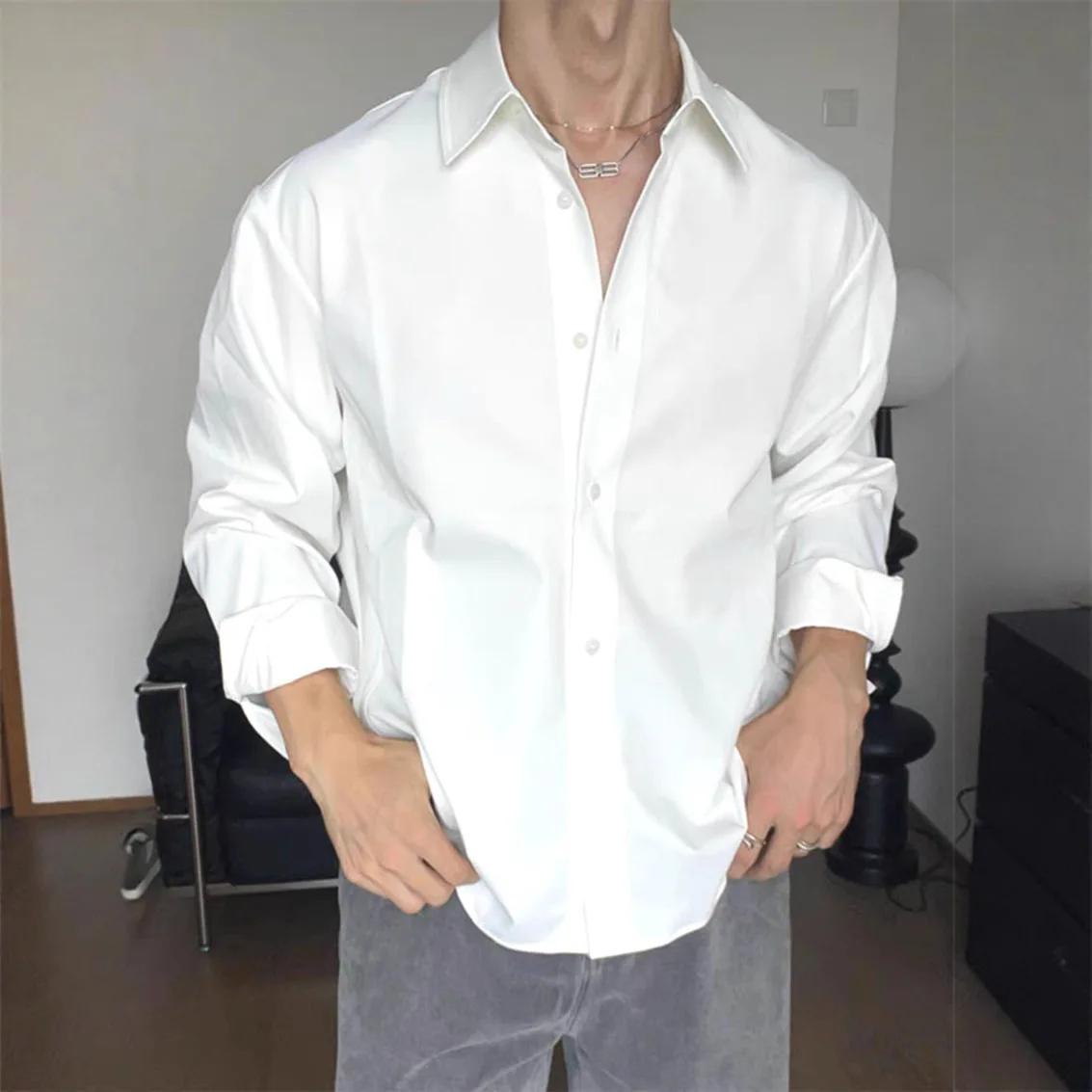 Men's White Wrinkle Free Shirt 2026 Spring Chiffon Loose Long Sleeve Silky Satin Cargo Office Business Dress Shirt