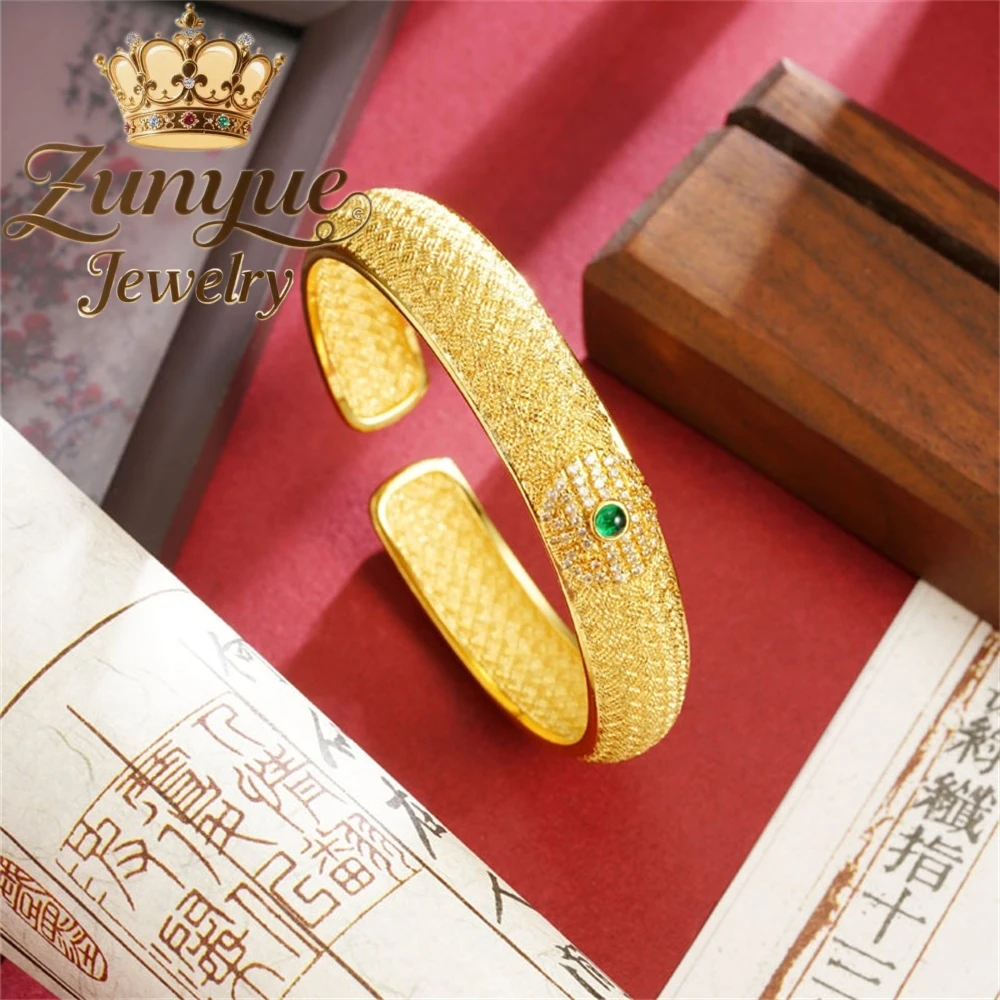

Sand Gold Inlaid Texture Bracelet Light Luxury Quality Jewelry Gift For Friend Fashion Jewelry Exquisite Elegant Charms Popular