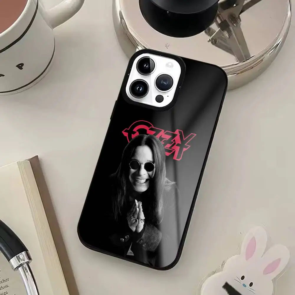 O-Ozzy O-Osbourne Phone Case For iPhone17,16,15,14,13,12,11 Plus,Pro Max For Magsafe Wireless Charging