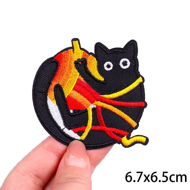 Black Cat Embroidered Patches For Clothing Thermoadhesive Patches Cartoon Animals Patch DIY Iron On Patch On Clothes Cute Badges