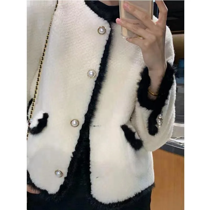 Thickened Lamb Wool Fragrant Style Coat For Socialites, Light 2024 Autumn Winter New Item, Short And Small Fur Top