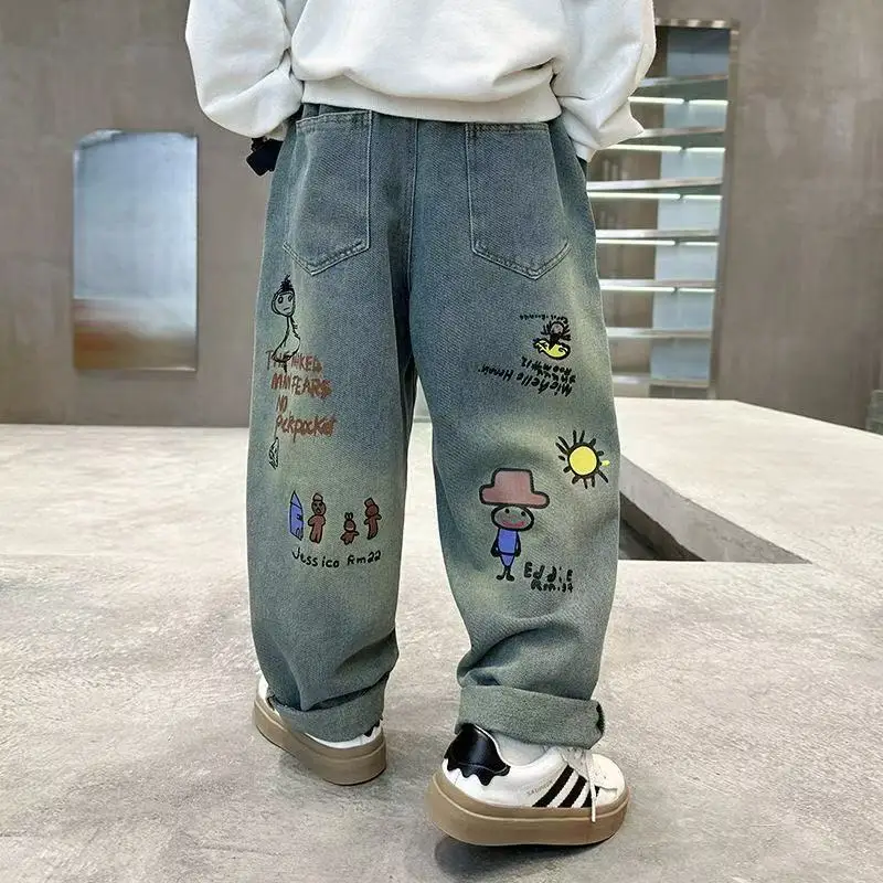 

ldren's Spring and Autumn Jeans Soft and Comfortable Jeans for Children Wide Cartoon Printed Pants for Children 90-140CM