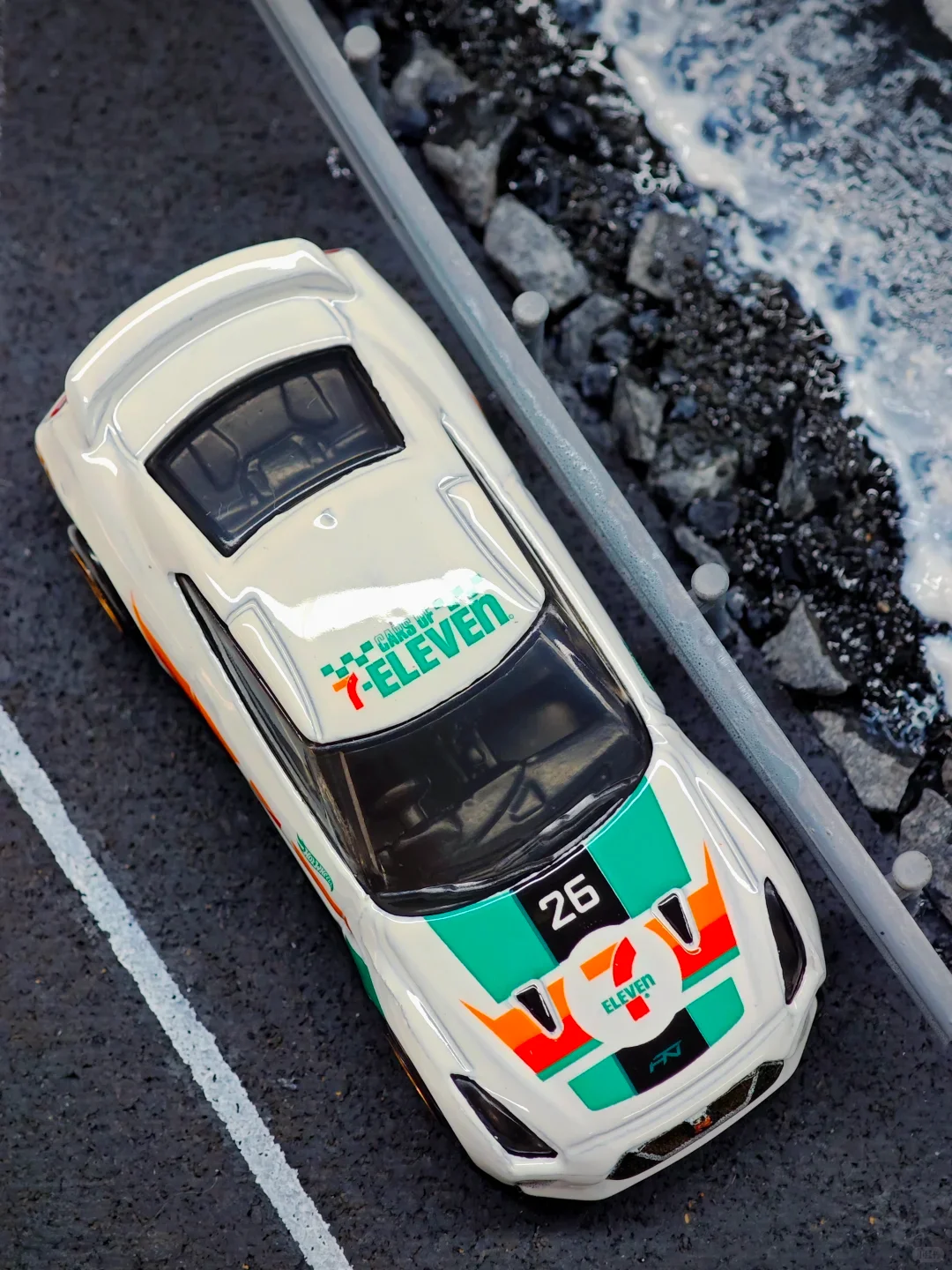 Hot Wheels 2026 New Sliver Nissan GTR R35 7 Eleven Special Edition Collectible 1:64 Diecast Sports Car Limited Collaboration Toy