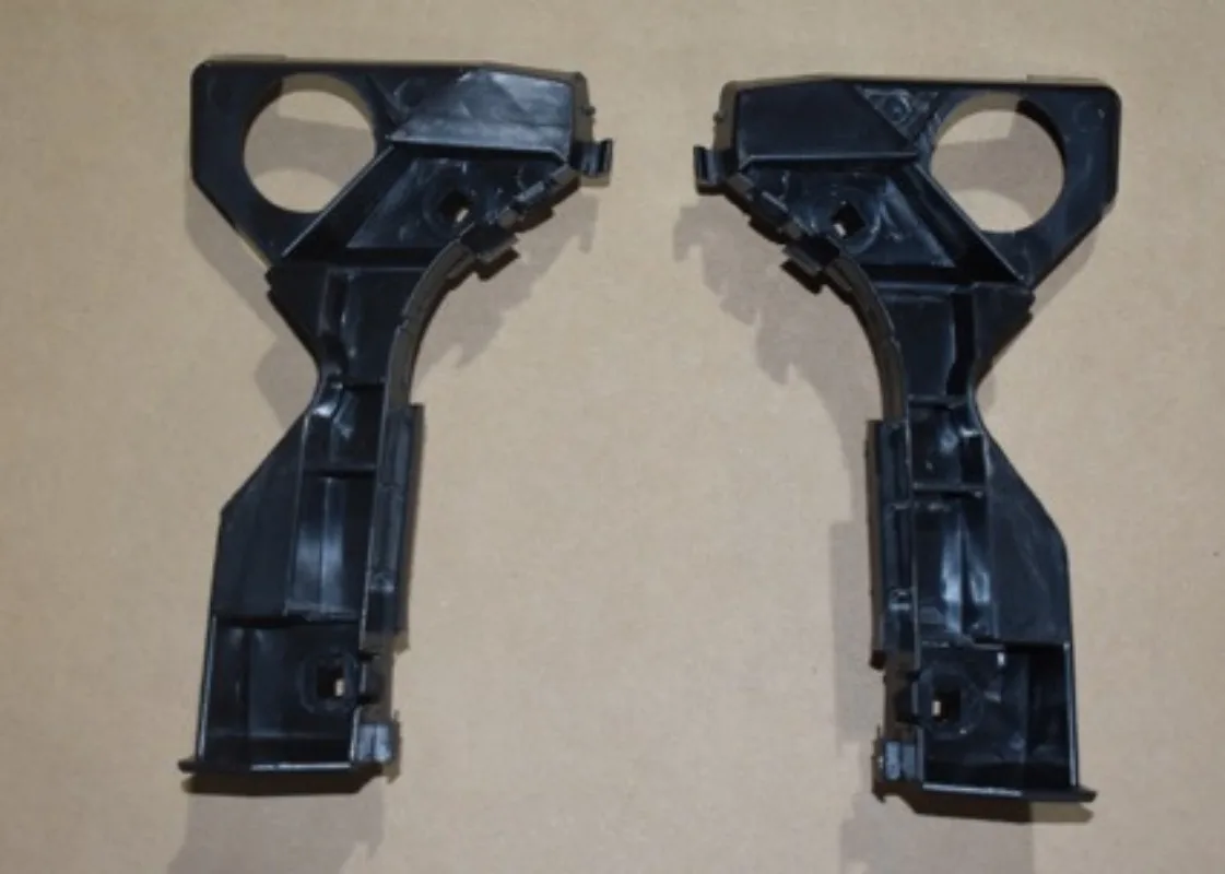 5211502061 5211602061 TO1066142 TO1067142 Front Bumper Support Bracket Auto Body Replacement Fitting For 03 Corolla
