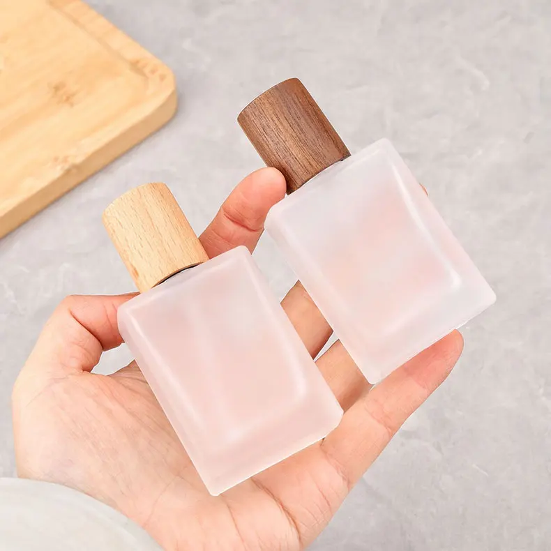 30 ml Glas Parfüm Flasche Nachfüllbare Kosmetik Leere Tragbare Behälter Reise Holz Schraubverschluss Hautpflege Toner Feuchtigkeit Wasser – Detail 3