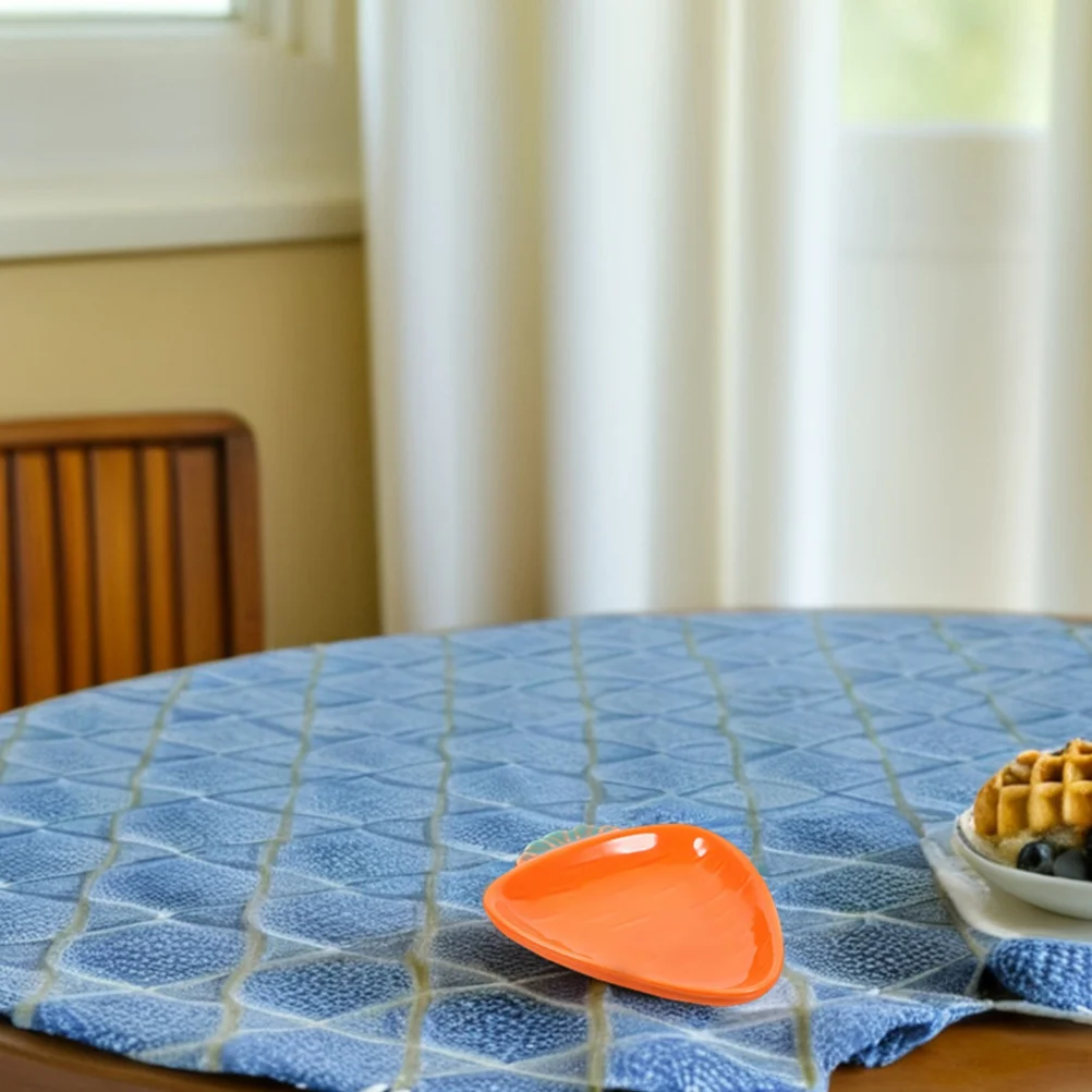 

2Pcs Carrot Shaped Ceramic Dipping Bowls Portable Cute Design for Parties Family Gatherings and Everyday Use Fruit-Shaped Dish