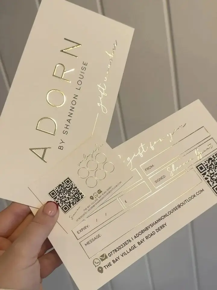 Custom Design 3D luxury Foiled gift vouchers and Business loyalty cards Printing Tips with Logo and QR Code Gold or Silver
