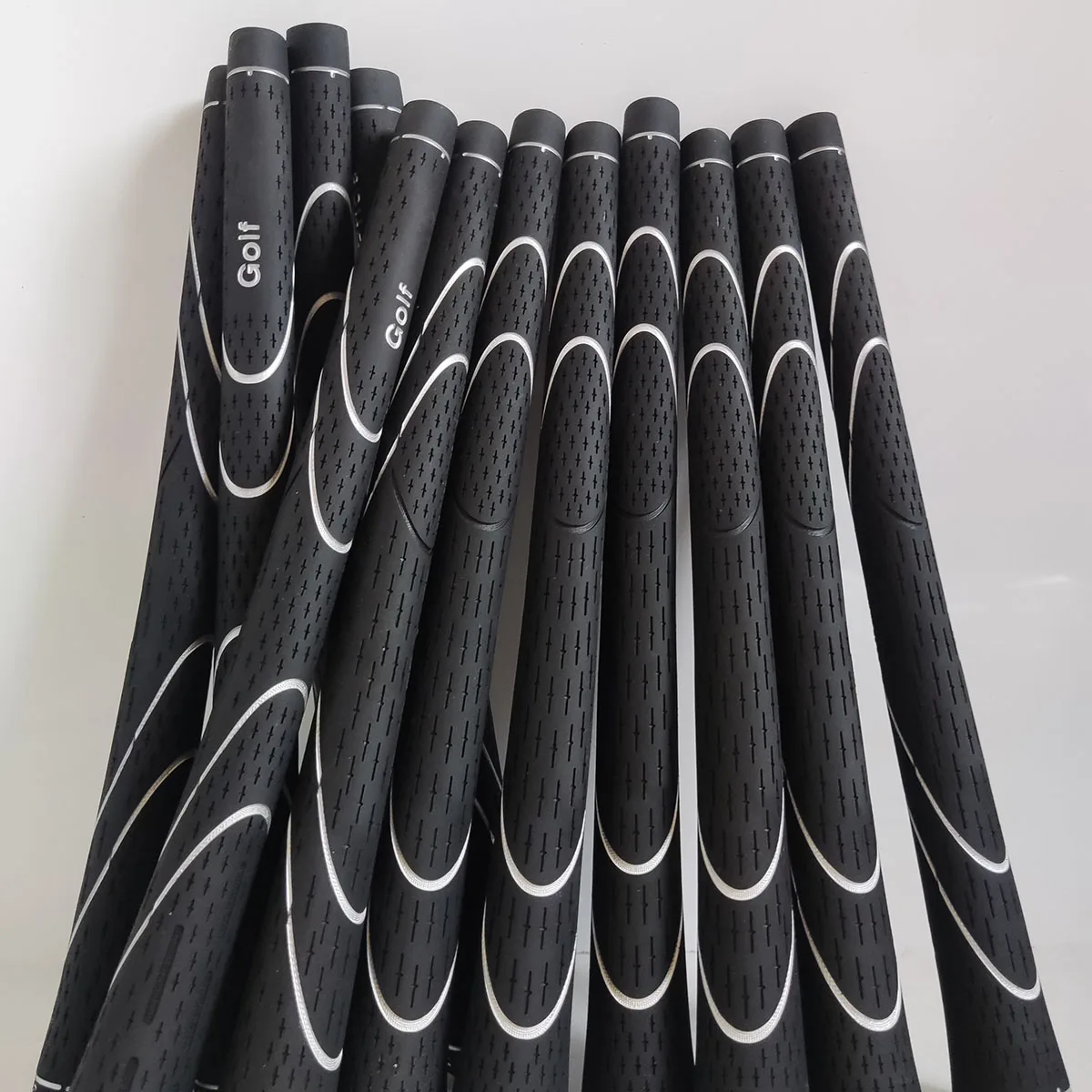 Nieuwe 13 Stks/partij Golfgrip E860 10 Stks/partij Golfclubgrepen 13 Stks/partij Standaard Golfgrepen Rubber Ijzeren Houten Grip