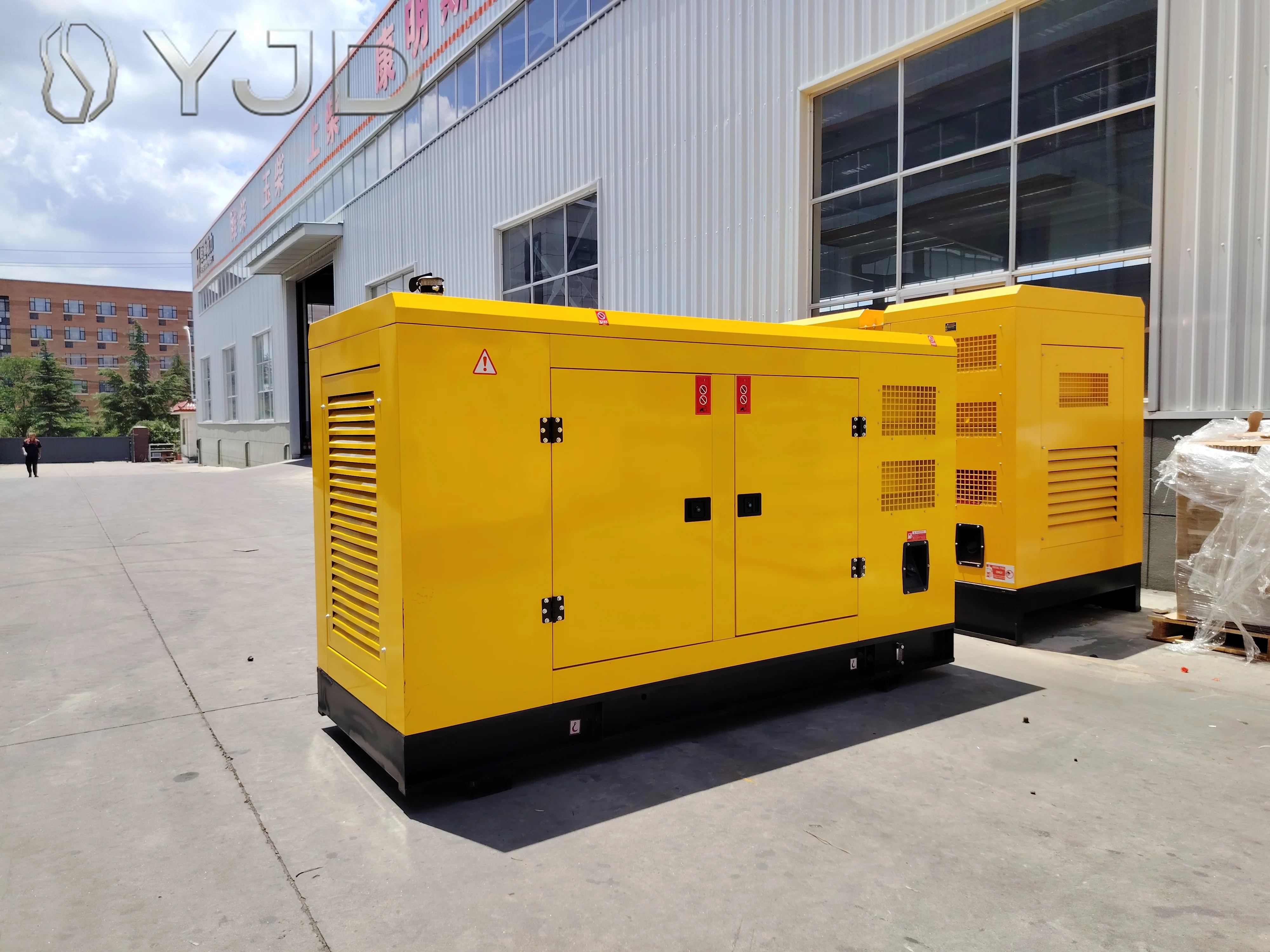 72Kw100Kw200kw350kw diesel Generator Set 700/800KW Dry Tile Three-phase 380v Fully Automatic Open Frame Water Cooled 24V DC
