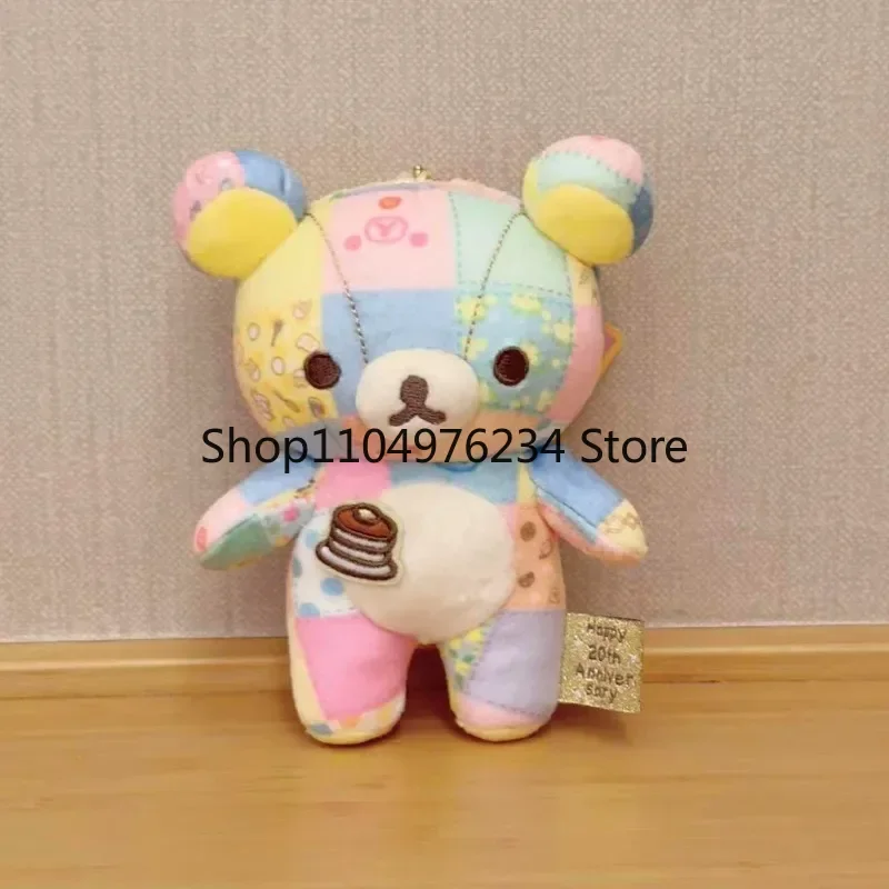 12cm Patchworkowy Limitowany Pluszowy Brelok z Misiem Rilakkuma Kiiroitori, Uroczy Miś Relaksujący, Kreskówkowa Dekoracja, Prezent Świąteczny