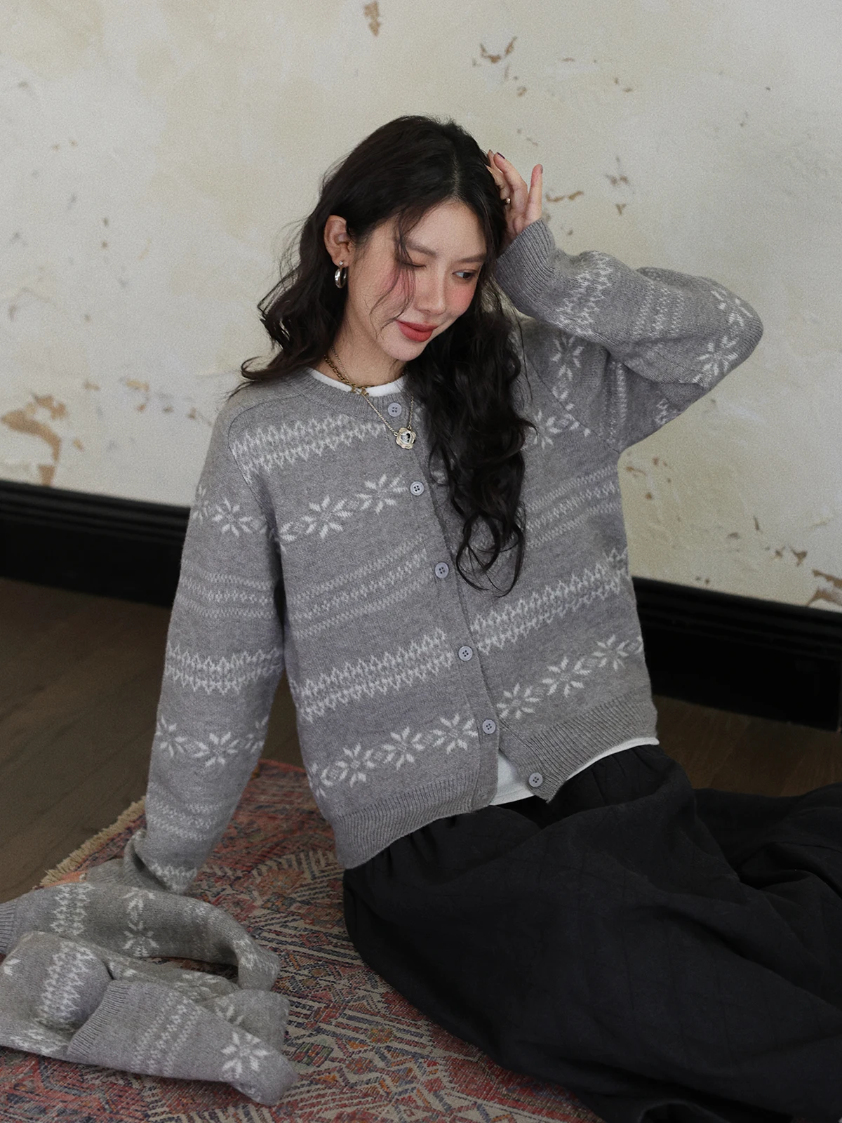 

Вязаный свитер-пальто DR Snowflake Aosphere для женщин, осенне-зимний, с интегрированным шарфом, свободного кроя, с длинными рукавами, утепленный