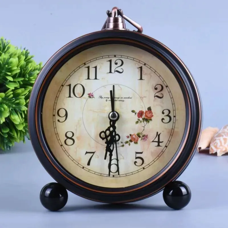 Alarm Clock Retro Clock Metal 5-inch Desk Mute Bedside Fashion Clock Living Room Bedroom European Simple Desk Clock