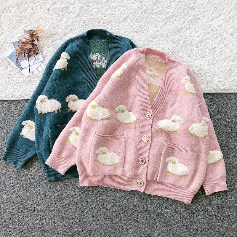 Beliebte Pullover: Warum dieser lässige Schaf-Design-Pullover im Winter 2024 der absolute Favorit ist