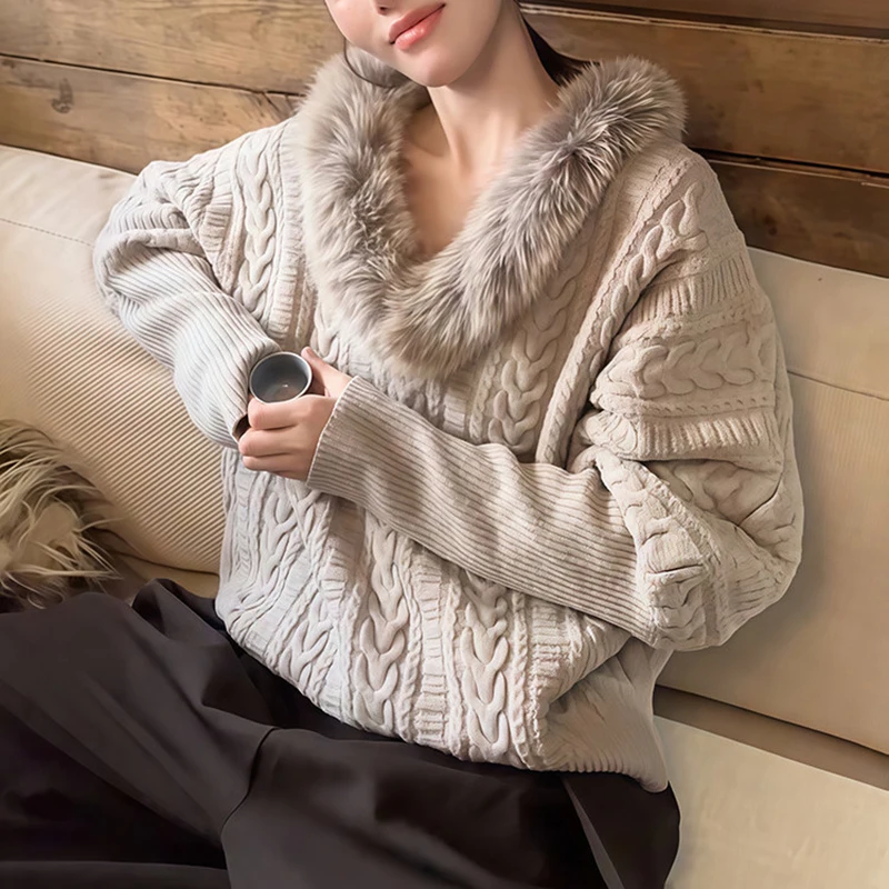 2026 Spring and Autumn Women's Spliced Sweater Top