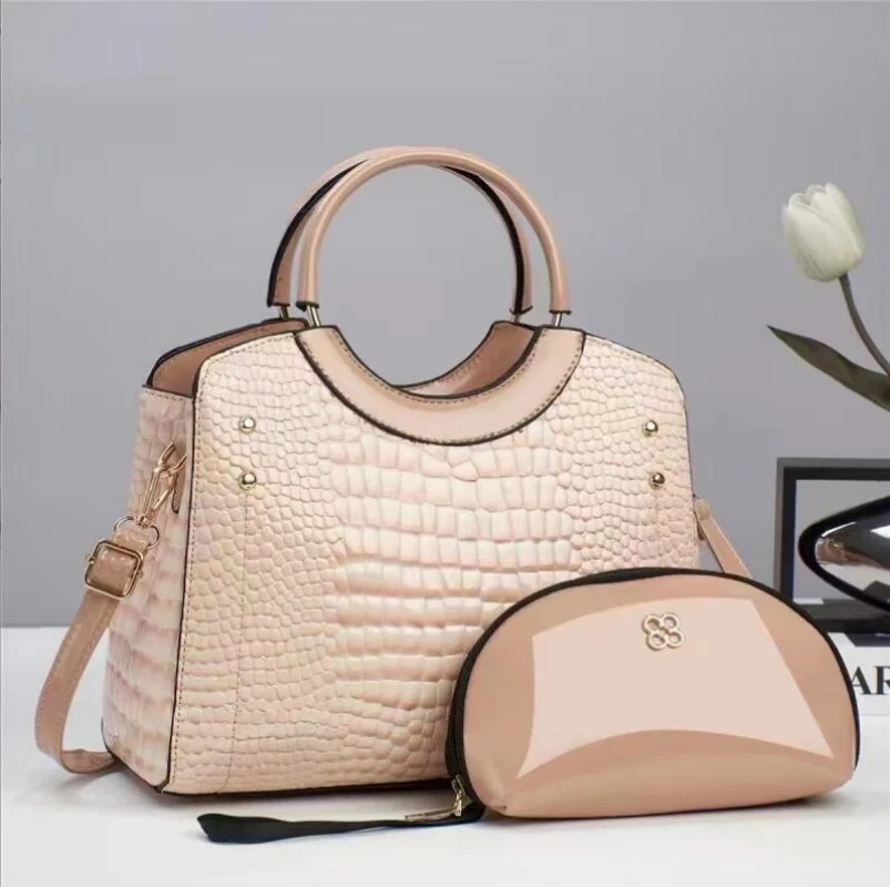 Female Bag New Womens Purses and Handbags Big Capacity Shoulder Bags Fashion Versatile Tote Bag Classic Shopping Bag