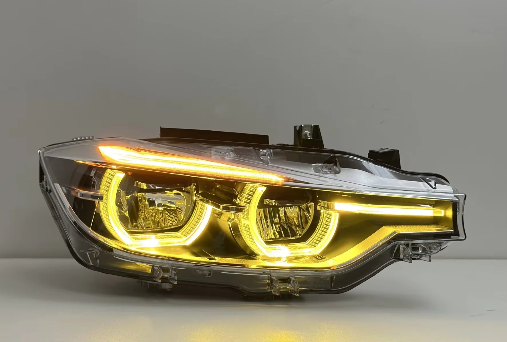 Auto Headlights Ikon Style For BMW 3 Series F30 F35 2013-2018 Headlamp Dual Color Switching Front Light Plug And Play