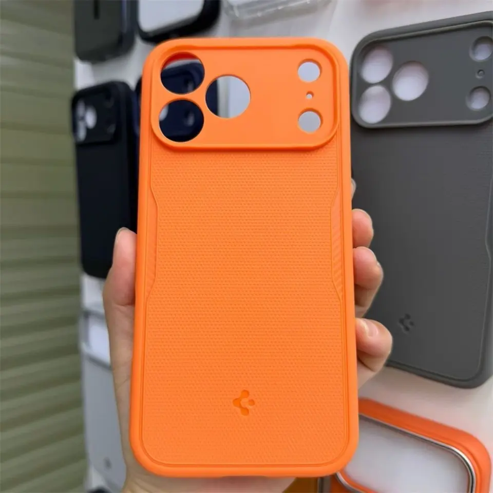 غطاء مغناطيسي متين من Spigen MagFit لماج سيف لهواتف آيفون 17 برو ماكس و17 إير مع شحن لاسلكي وحماية من الصدمات وغطاء مطفي - 6