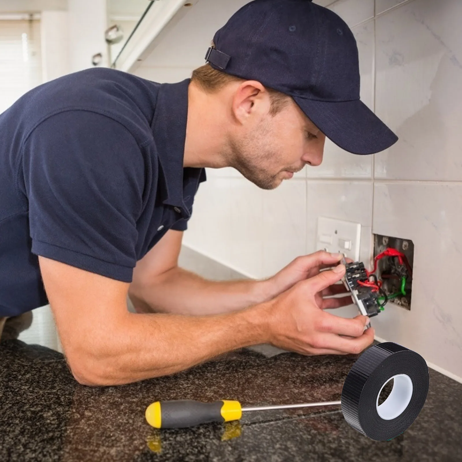 

2 рулона водонепроницаемой изоляционной изоляционной ленты, черный клейкий рулон электрической ленты для изоляции проводов на открытом воздухе