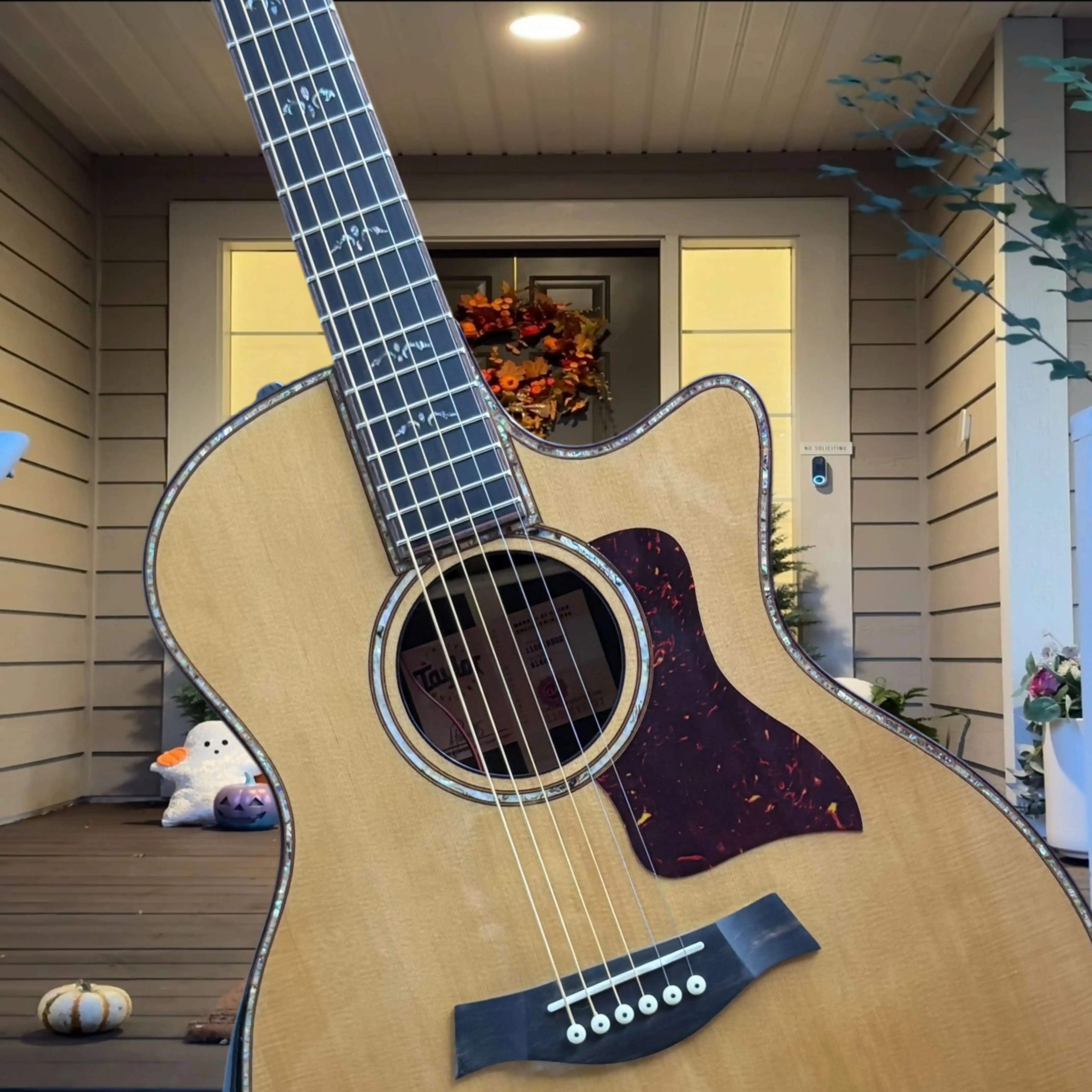 914 Acoustic Guitar Natural Cedar Top Rosewood Back Sides Bright Treble Balanced Tone Cutaway Stage Live Fingerstyle Pro Players
