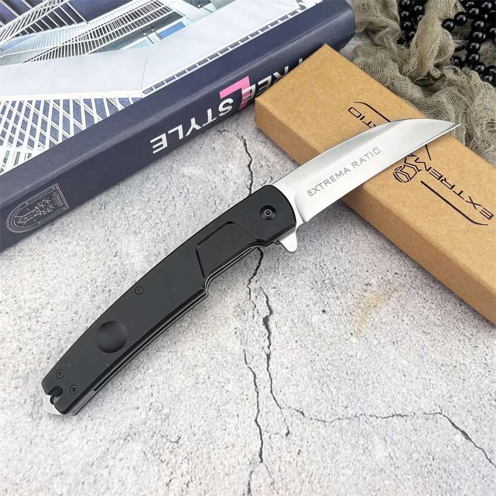 

Multifunctional Folding Knife Stainless Steel D2 Blade T6 Aluminum Handle for Camping, Wilderness Adventures, and Backpacking