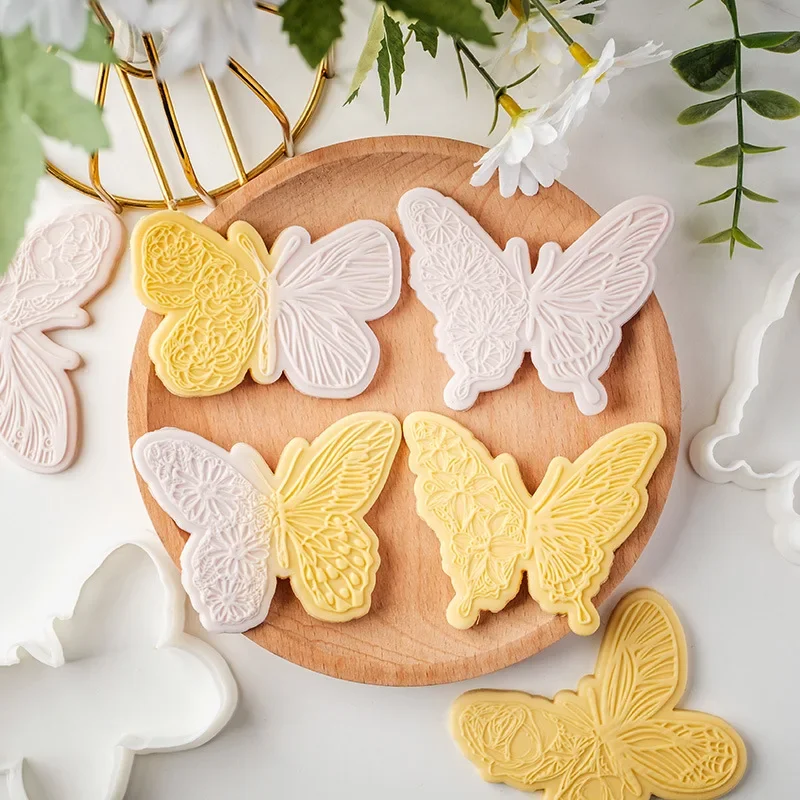 

Creative Butterfly Flip Candy Cookie Mold 3D Cookies Fondant Mold Baking Tool