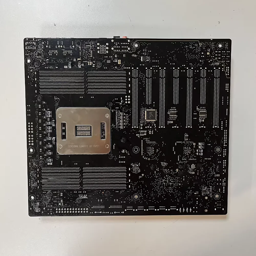 

X99-E-10G WS Motherboard X99 E-ATX LGA2021-V3 Supports Core i7/i7X Series 8 × DDR4 DIMM DDR4