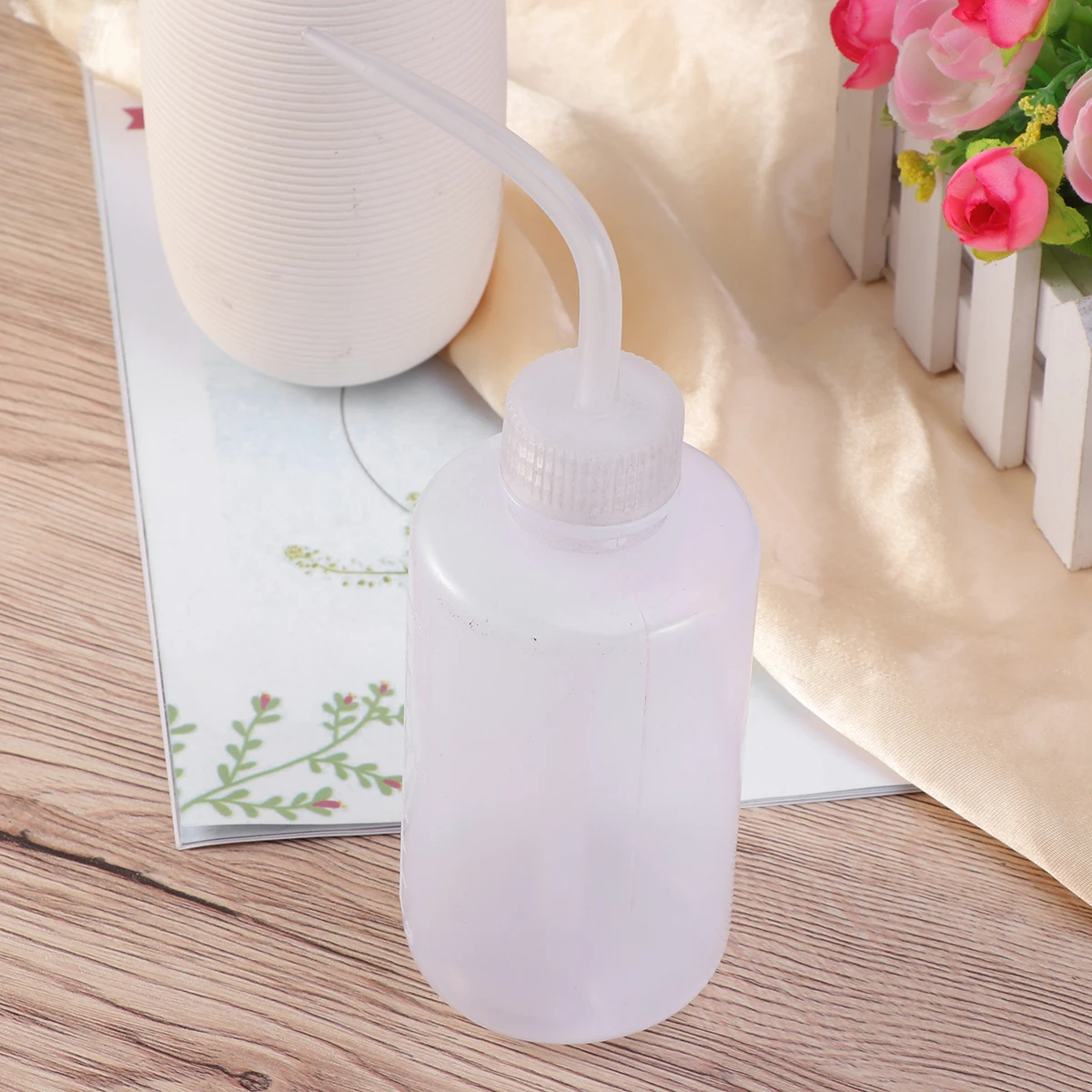 

2pcs Pointed Watering Bottle Adjustable Nozzle Leakproof Design Precision Spout PP Squeeze Bottle for Plant Cleaning