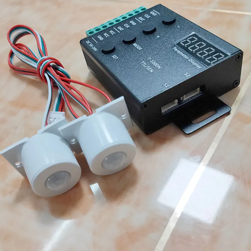 2 PIR sensor smart water flowing light controller, human pass light up, light always forward, for handrail, passage corridor