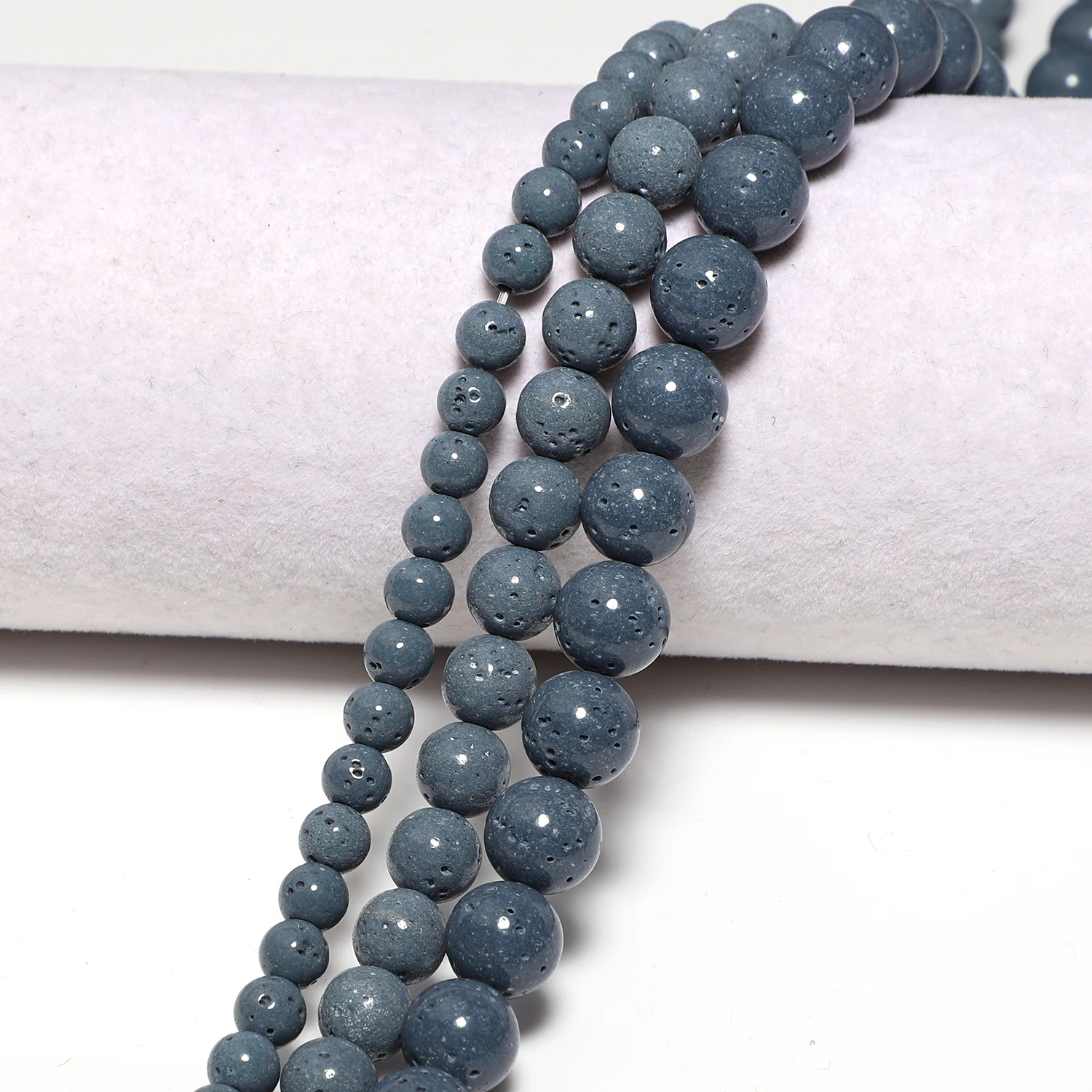 الحجر الطبيعي الأزرق المرجان الخرز الجولة 6 مللي متر 8 مللي متر 10 مللي متر فضفاض خزر عازل لصنع المجوهرات سوار ذاتي الصنع قلادة الإكسسوار