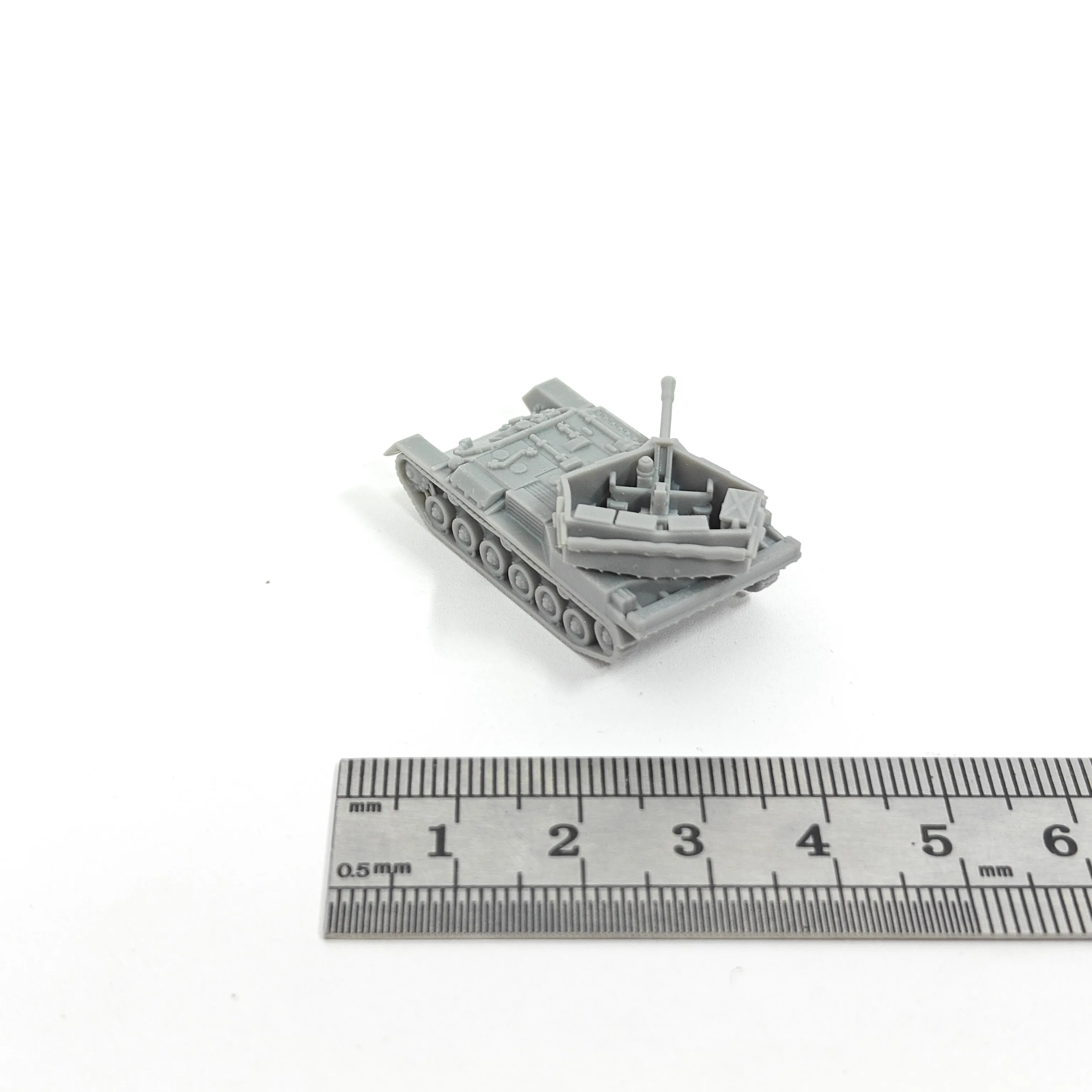 1/144 مقياس ZSU-37 مجموعة نماذج المدفعية المضادة للطائرات ذاتية الدفع