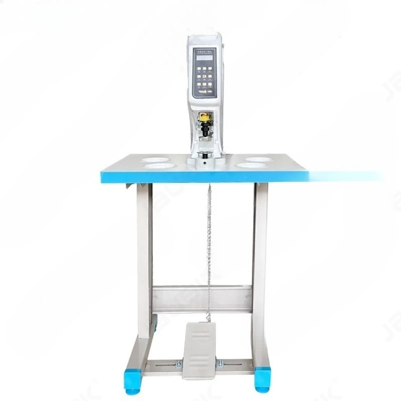 Electric servo buckle machine, computer automatic anti-thug