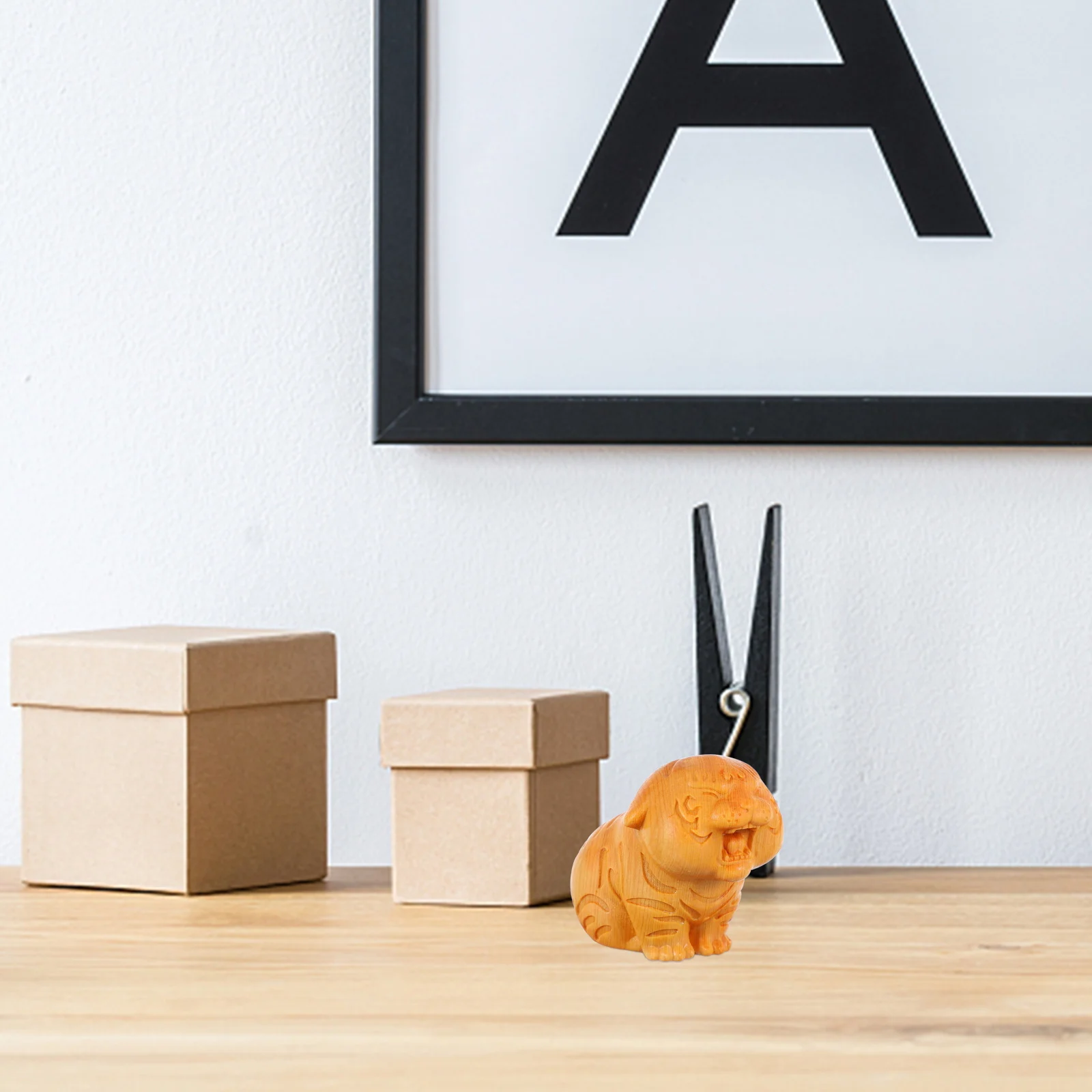 

Desktop Wood Craft Tiger Shape Adornment High Grade Material Creative Comfortable Surface Decorative Gift Not Scratch Desk