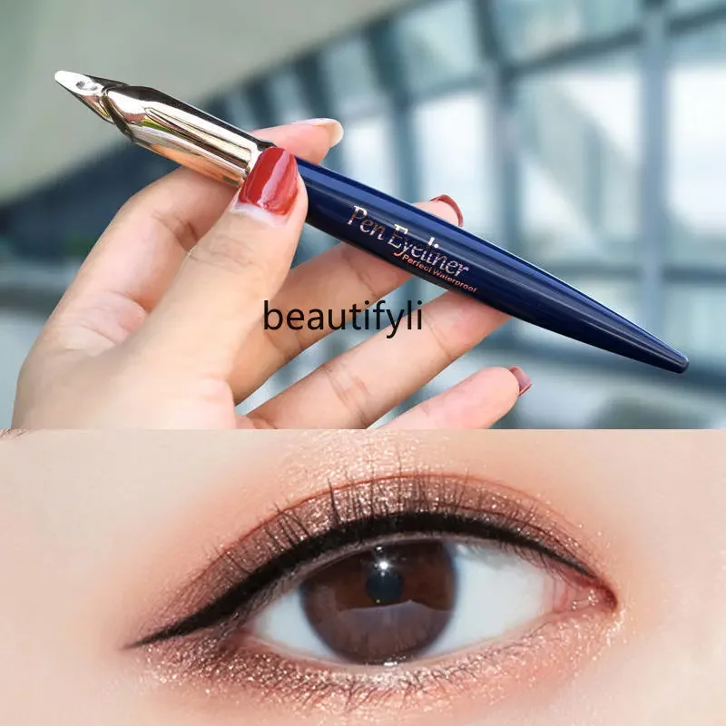 zqEasy to Use Eyeliner Pen Is Not Easy to Smudges and Does Not Fade Long-Lasting Waterproof Sweat Finishing Makeup Beginner Pen