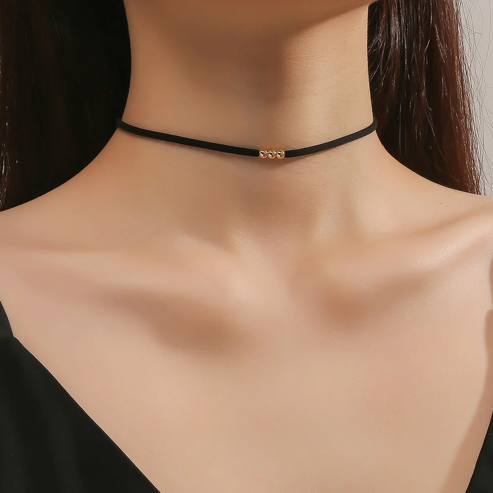 خمر القوطية قصيرة الأسود قلادة قطيفة مع حبة بسيطة الشرير الصخرة الرقبة مجوهرات الإكسسوارات عزم الدوران Chocker Collares