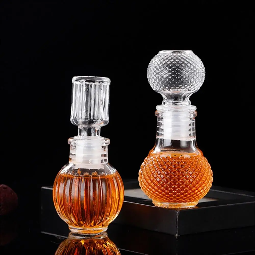 1Pcs Mini With Screw Cap Wine Bottle Transparent Spirit Alcohol Liquor Whiskey Decanter 50ml Small Glass Bottle