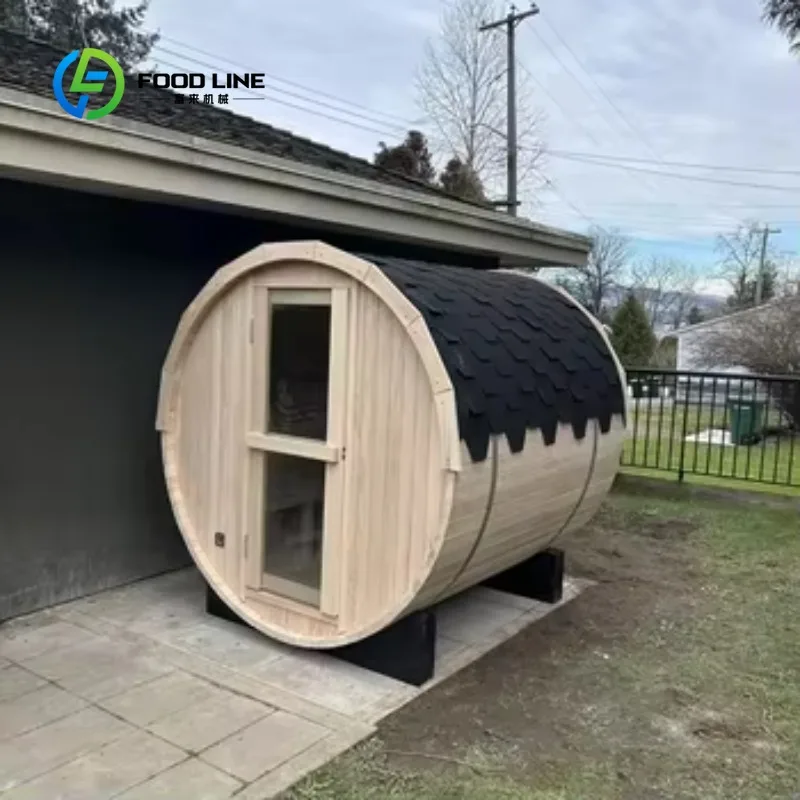 Sauna de barril para exteriores personalizada con tejas negras y construcción de madera maciza para uso familiar en el jardín, pedido al por mayor, barato