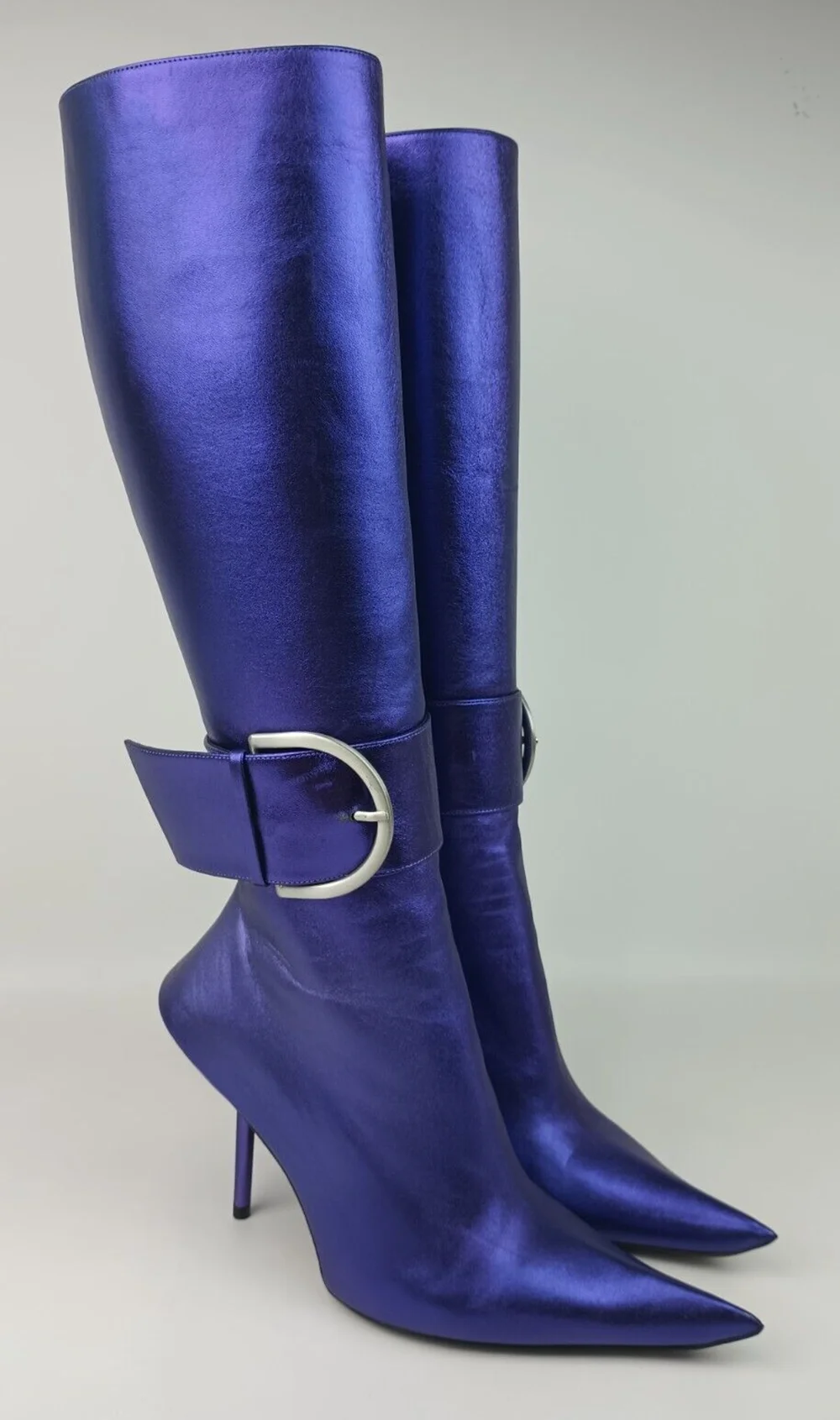 

Purple Metallic Stiletto Heel Knee-High Boots Adjustable Metal Buckle Strap Pointed-Toe Side Zipper Runway Style Women Mid Boots