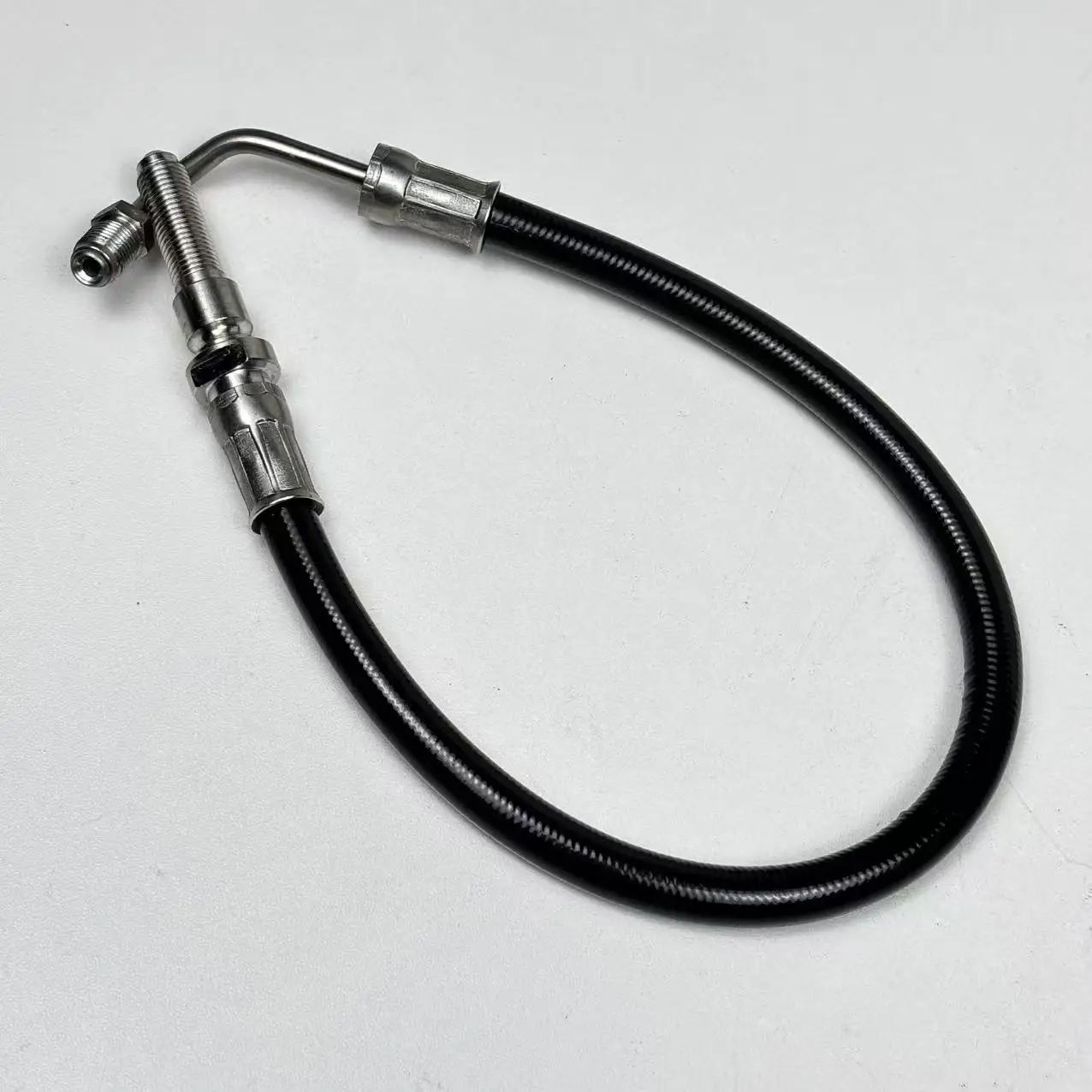 

Гидравлический шланг 854710 для двигателя Volvo SP-A SP-A1 SP-A2 DP-A DP-A1 DP-A2