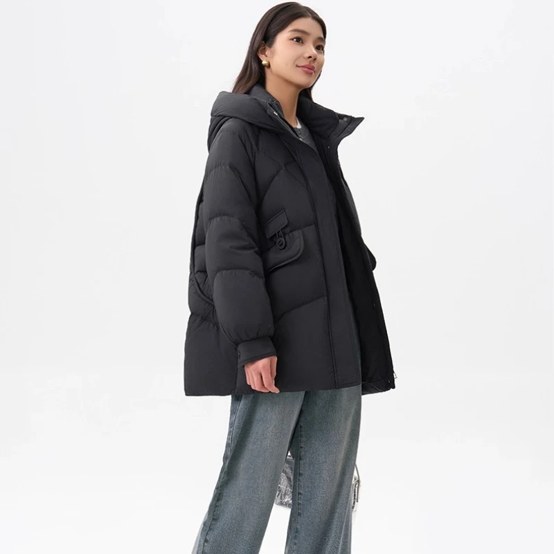 Długa kurtka puchowa damska Chericom, nowość zimy 2025, elegancka, codzienna kurtka z kapturem i stójką, zapinana na zamek, ocieplana odzież wierzchnia do pracy i na co dzień, model Y309162Y