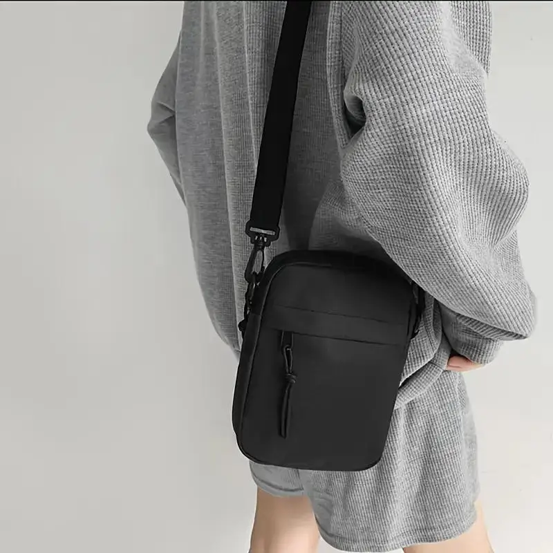 

Men's New Nylon Canvas Chest Bag Casual and Sports Style Single Shoulder Crossbody Bag Sports Crossbody Bag Single Shoulder Bag