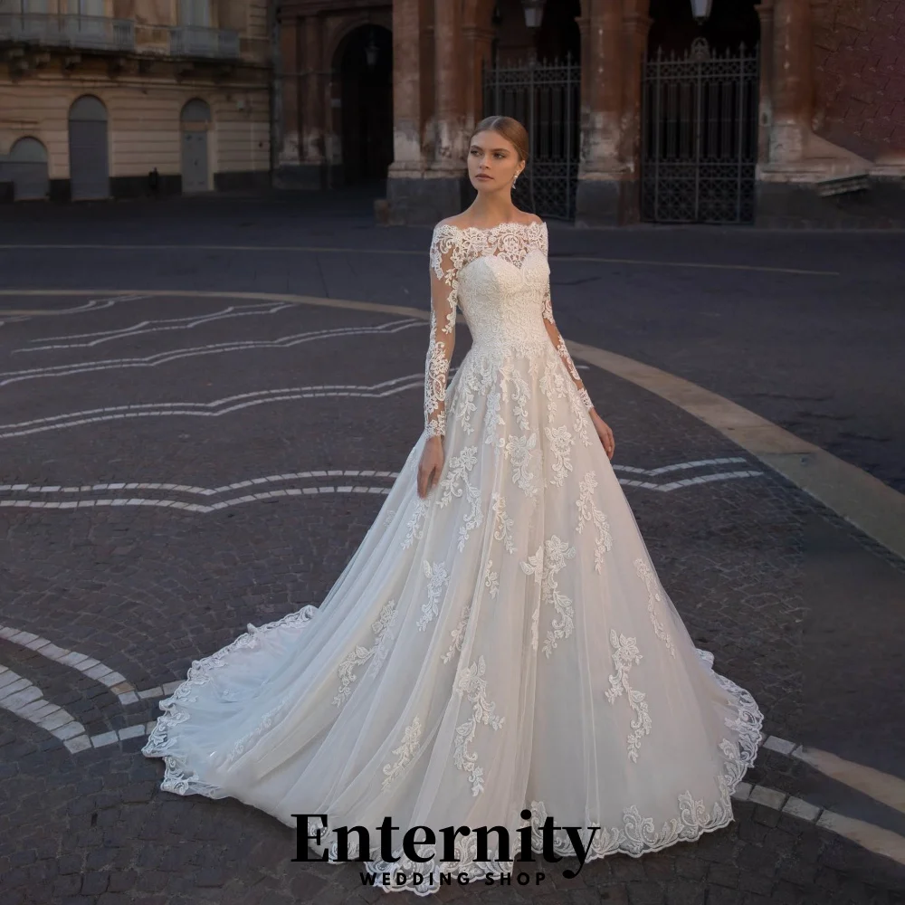 

Customized Button Wedding Dresses Sexy Three Quarter For Women Charming Simple Lace Applique Bridal Gowns Vestidos De Novia