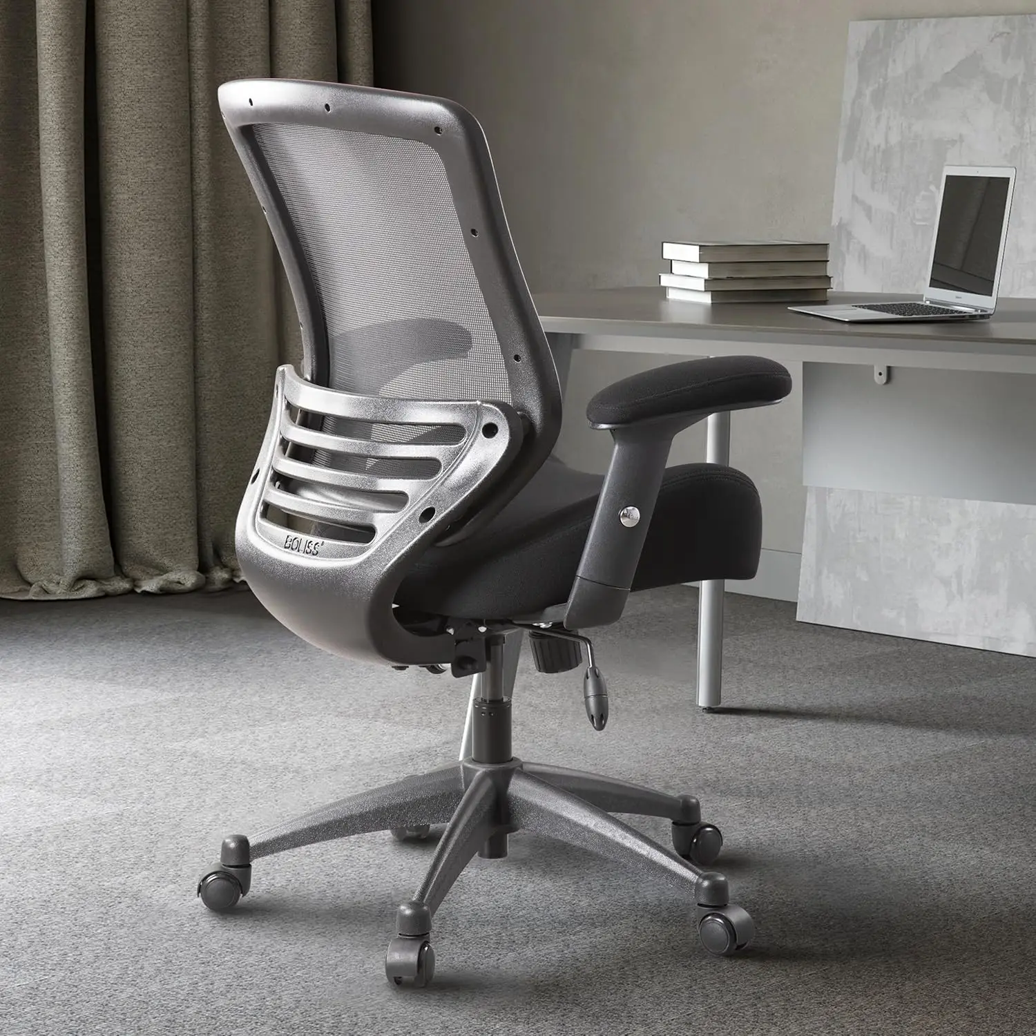 

Ergonomic Mesh Computer Desk Office Chair with Super Soft Adjustable Arms,Molded Foam Seat and Lumbar Support-Black